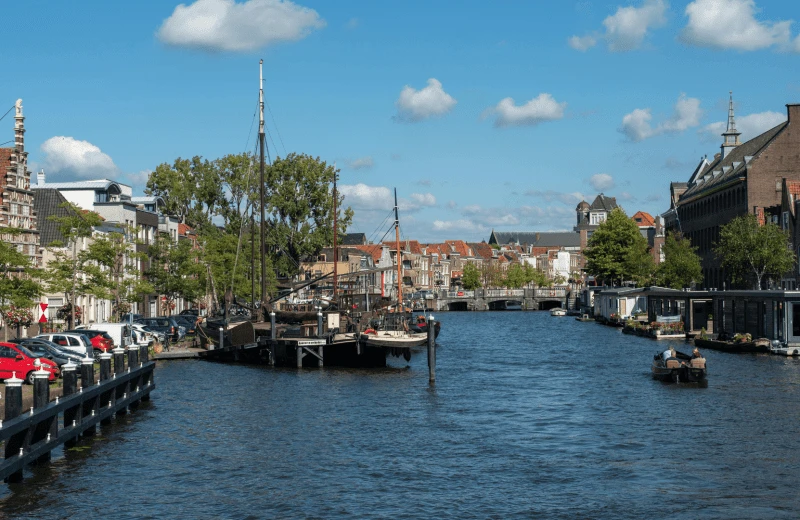 Leiden